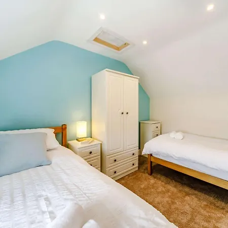 3 Bed In Bedale 88242 * Well